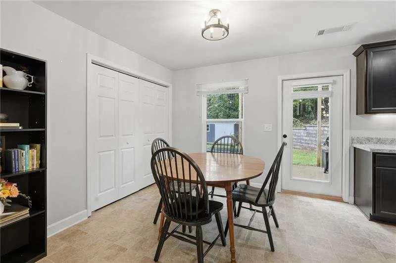 5387 Auraria Road Dawsonville, GA 30534