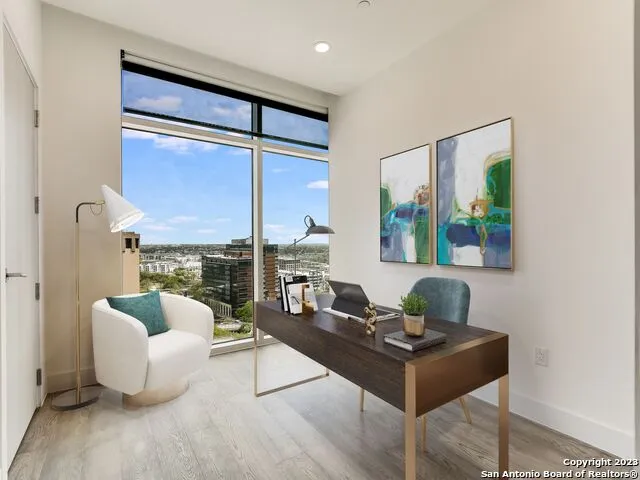 123 LEXINGTON AVE #1403 San Antonio, TX 78205
