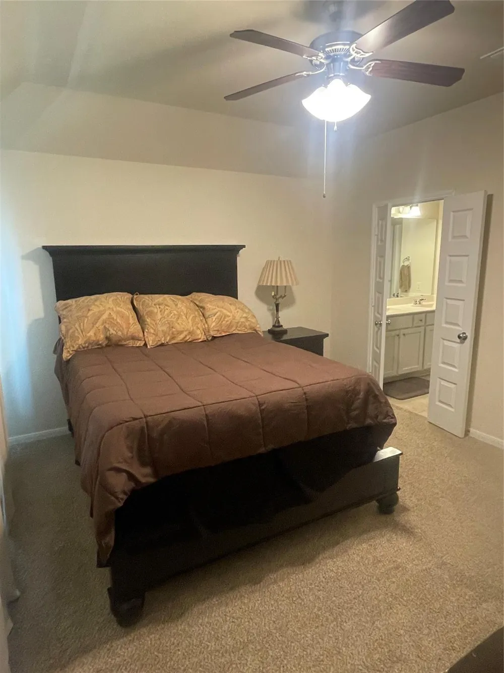 5514 Clarendon Hills Court Pasadena, TX 77505
