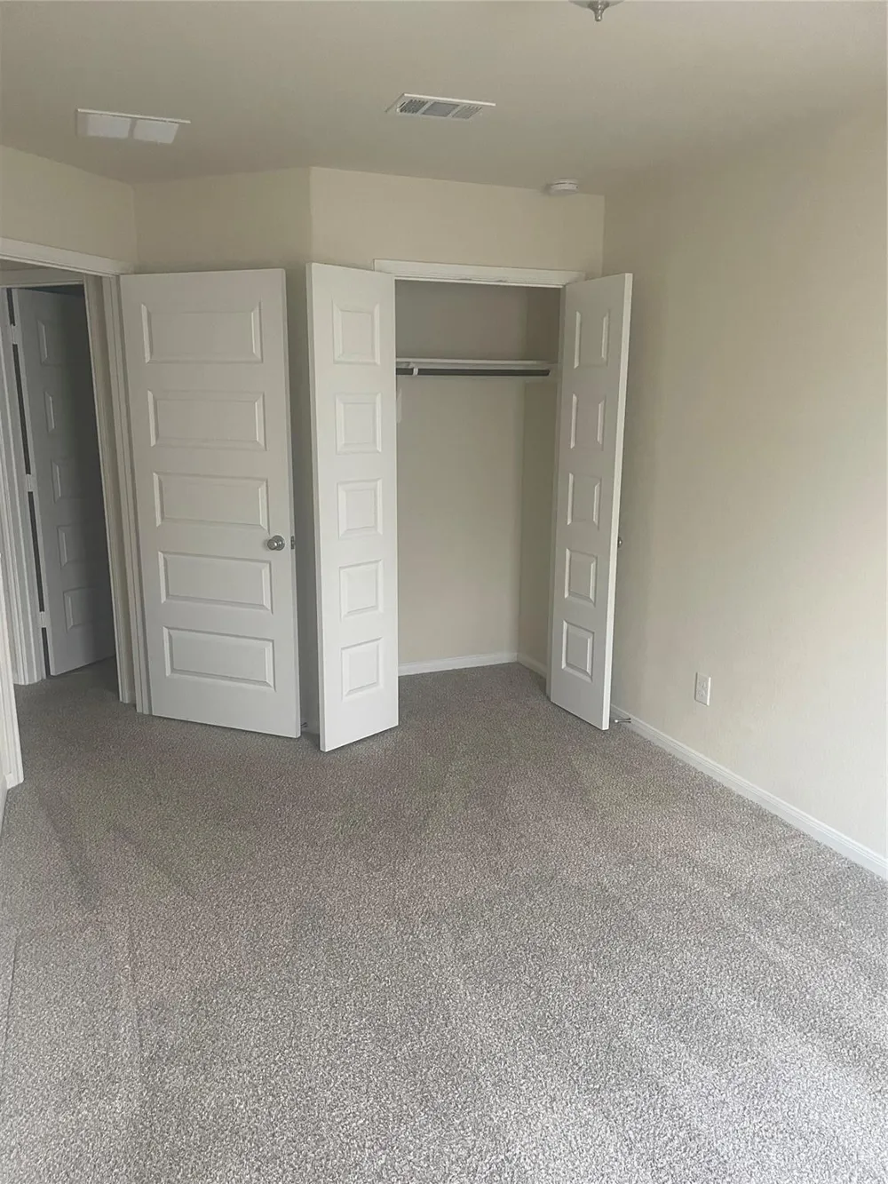 5514 Clarendon Hills Court Pasadena, TX 77505