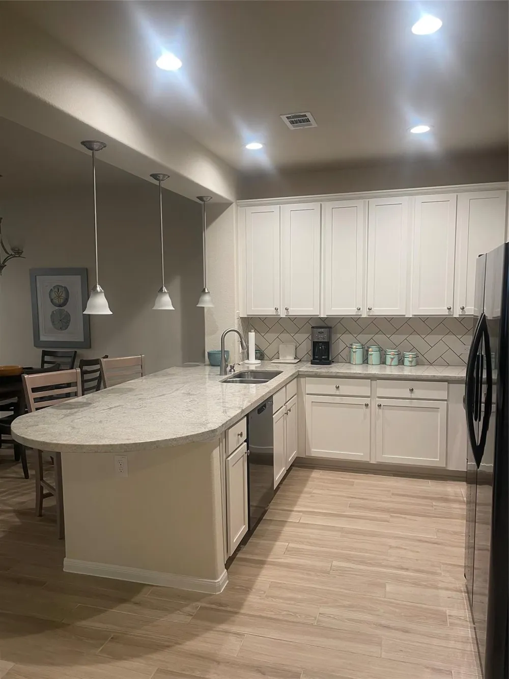 5514 Clarendon Hills Court Pasadena, TX 77505