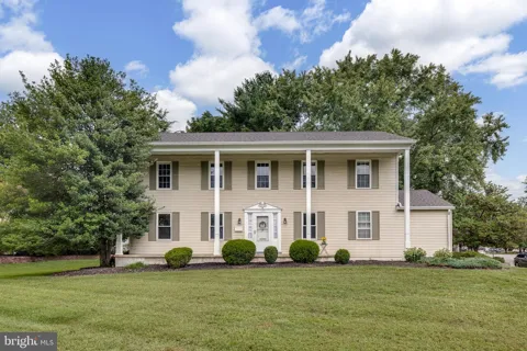 122 COBBLESTONE DRIVE