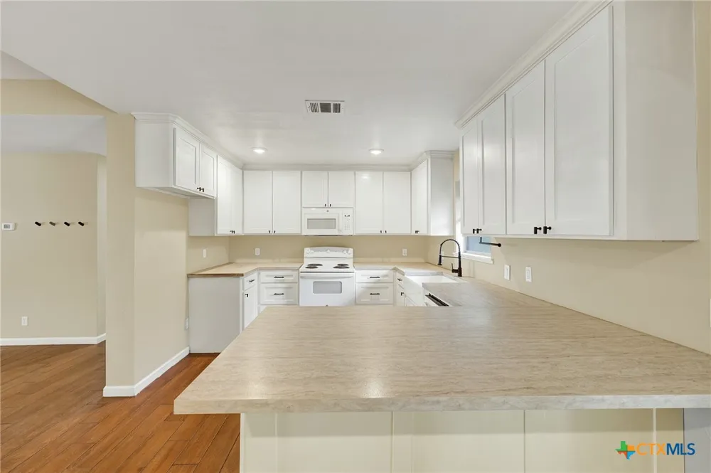 153 Swan Drive New Braunfels, TX 78130