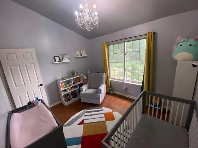 5628 Versailles Avenue E Ann Arbor, MI 48103