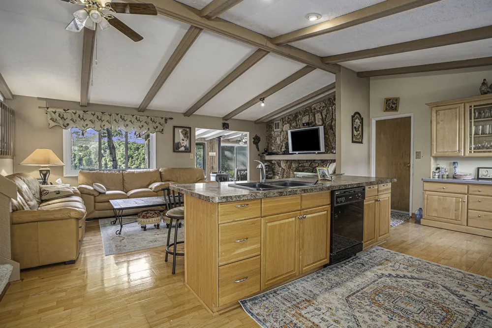 3849 Maple Lane Berrien Springs, MI 49103