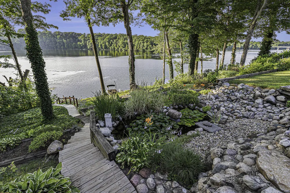 3849 Maple Lane Berrien Springs, MI 49103
