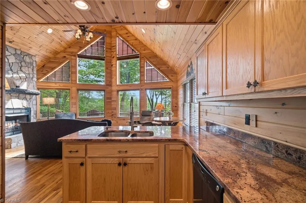 142 Fawn Lane Purlear, NC 28665
