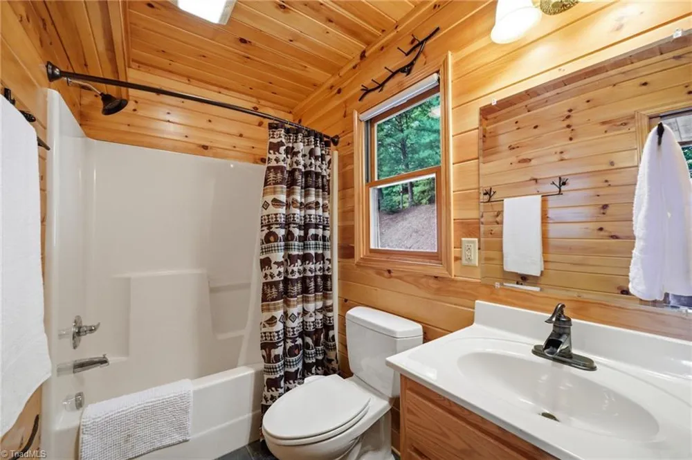 142 Fawn Lane Purlear, NC 28665