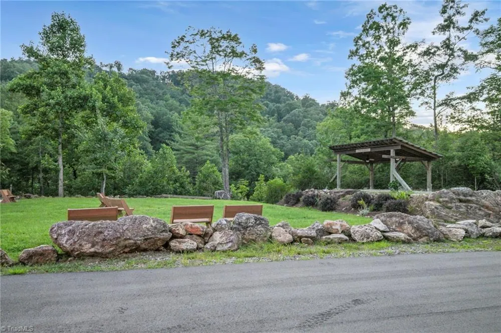 142 Fawn Lane Purlear, NC 28665