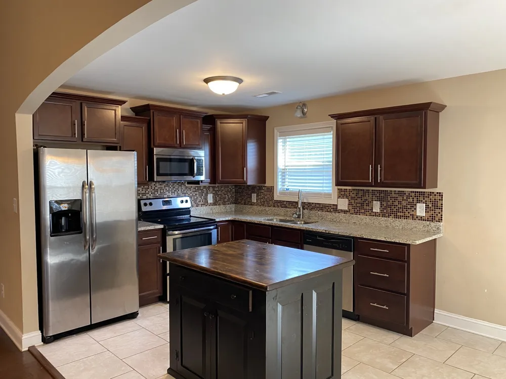 1949 Jackie Lorraine Dr Clarksville, TN 37042