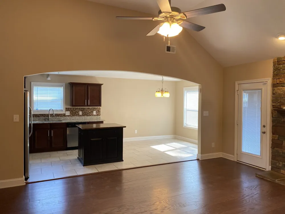 1949 Jackie Lorraine Dr Clarksville, TN 37042