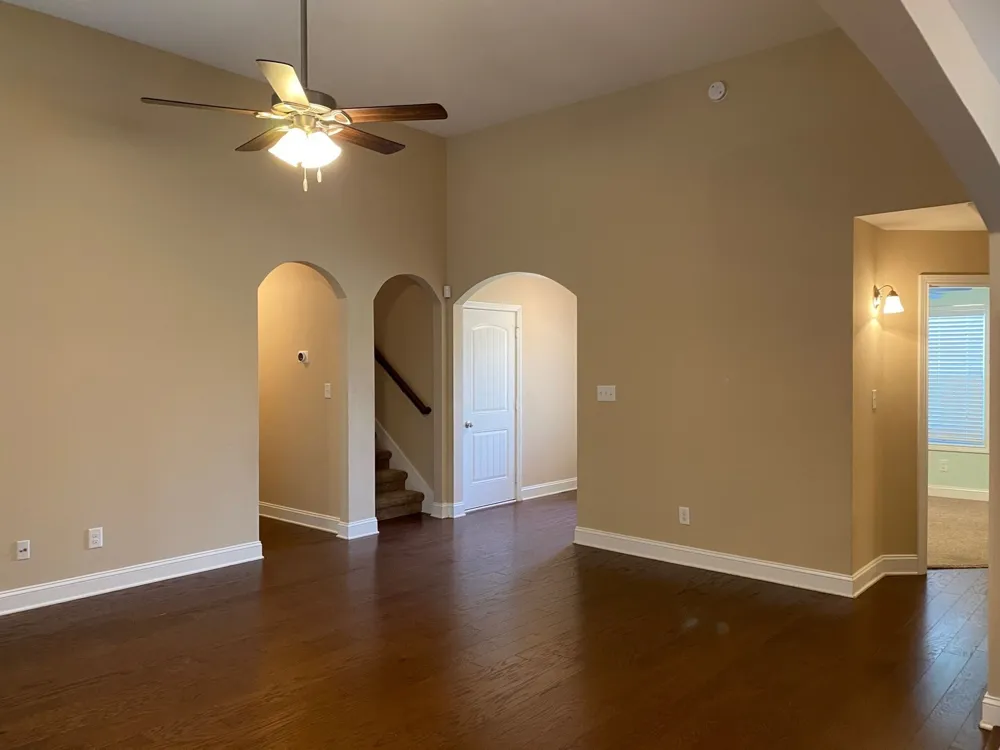 1949 Jackie Lorraine Dr Clarksville, TN 37042