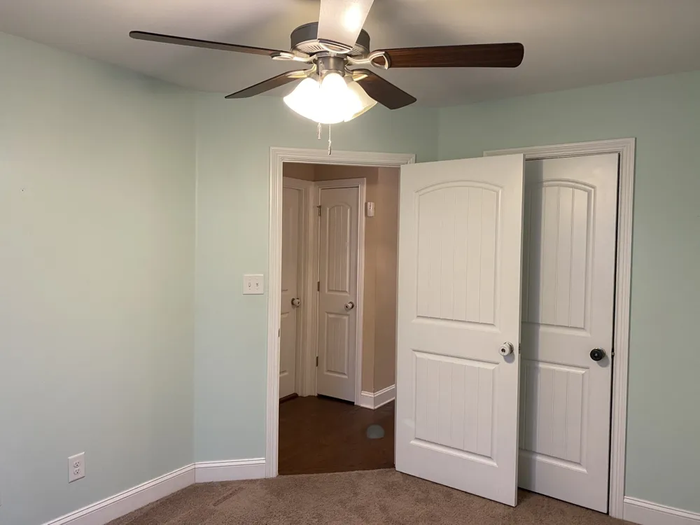 1949 Jackie Lorraine Dr Clarksville, TN 37042