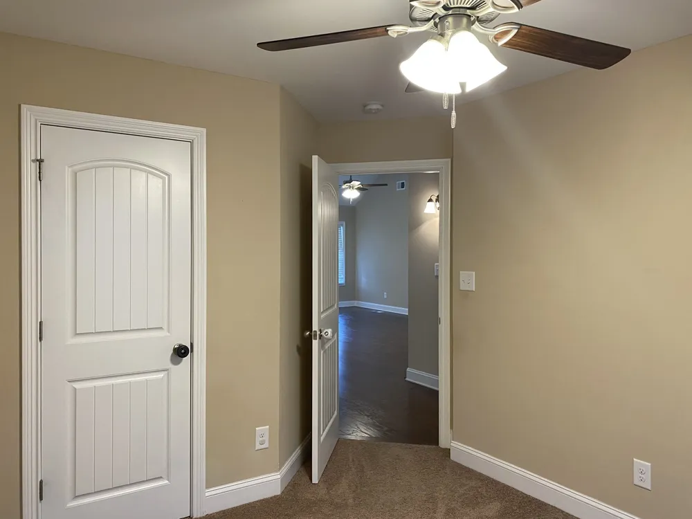 1949 Jackie Lorraine Dr Clarksville, TN 37042