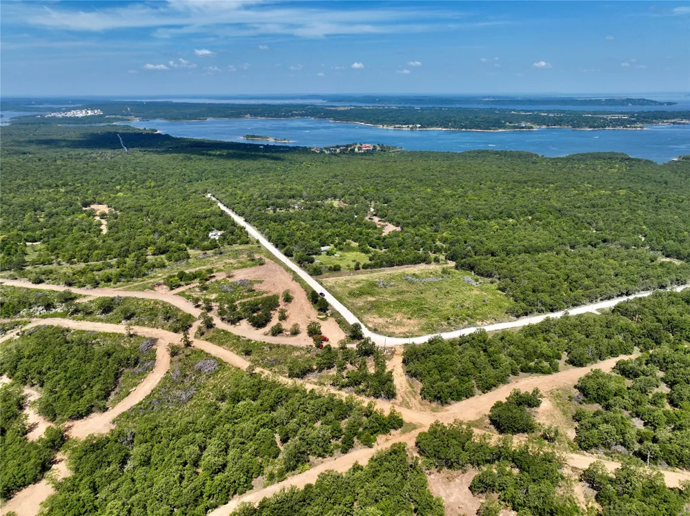 4230 ROAD Eufaula, OK 74432
