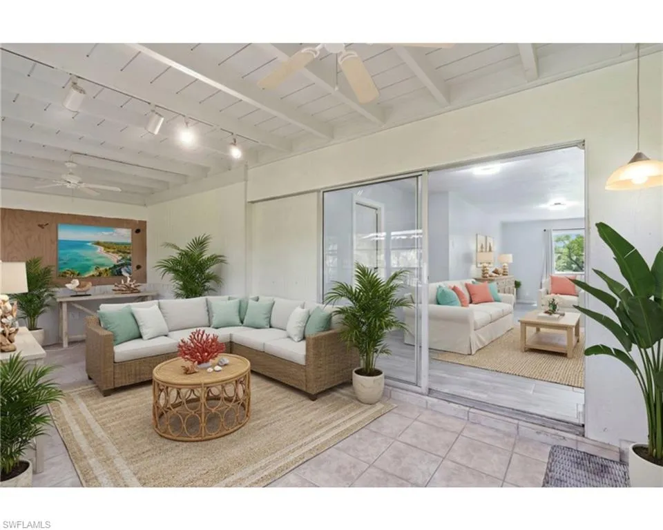 15636 Light Blue Circle Fort Myers, FL 33908
