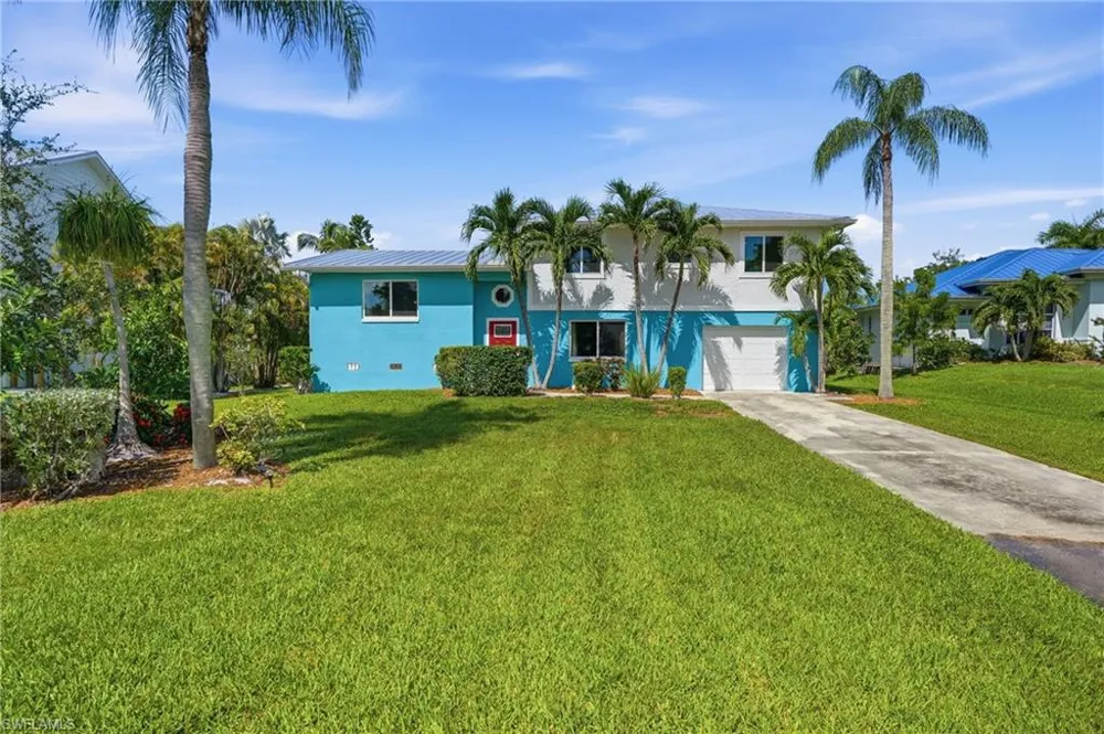 15636 Light Blue Circle Fort Myers, FL 33908