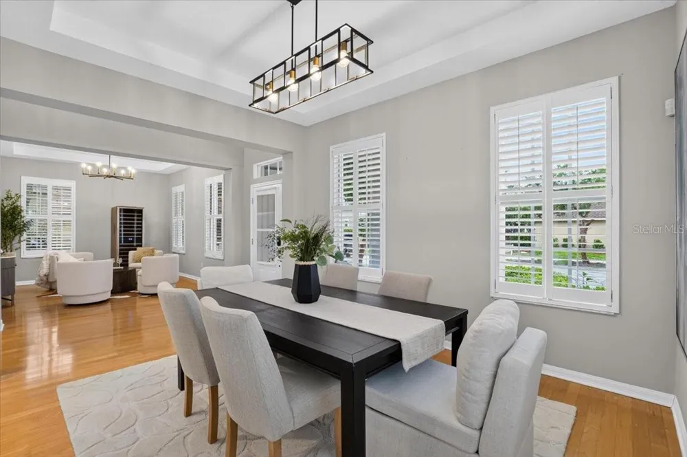 9830 W PARK VILLAGE DRIVE Tampa, FL 33626