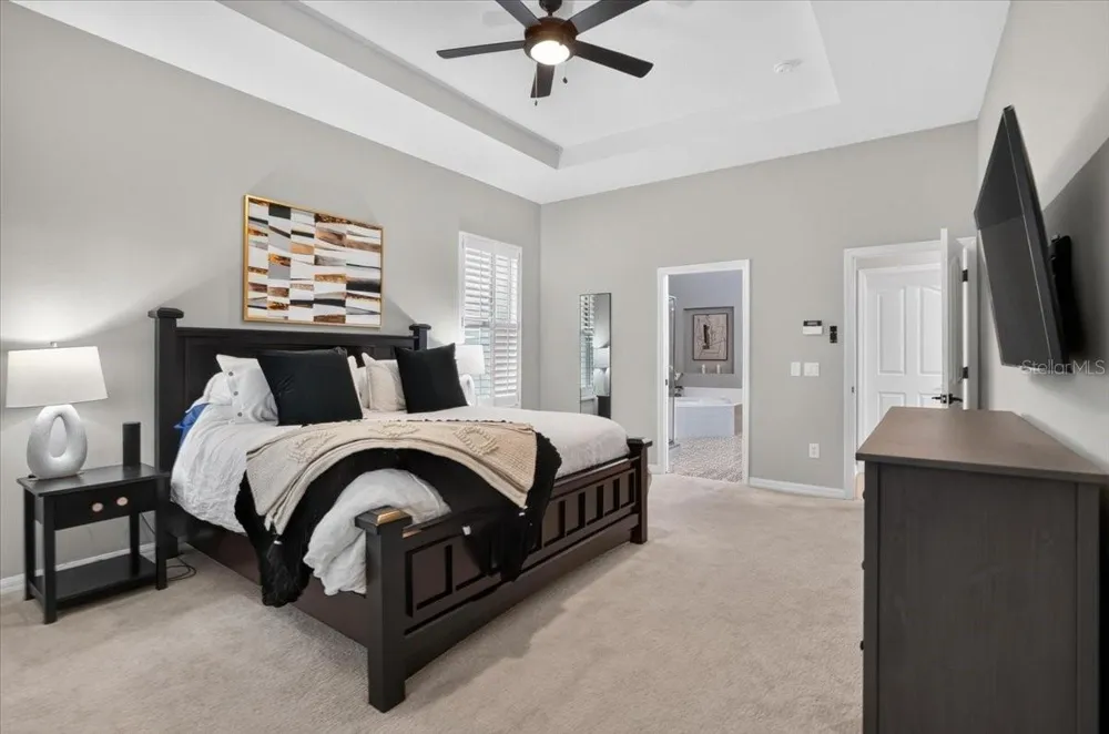 9830 W PARK VILLAGE DRIVE Tampa, FL 33626