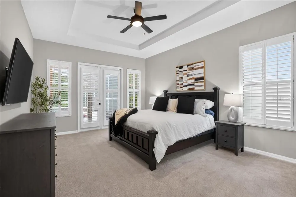 9830 W PARK VILLAGE DRIVE Tampa, FL 33626