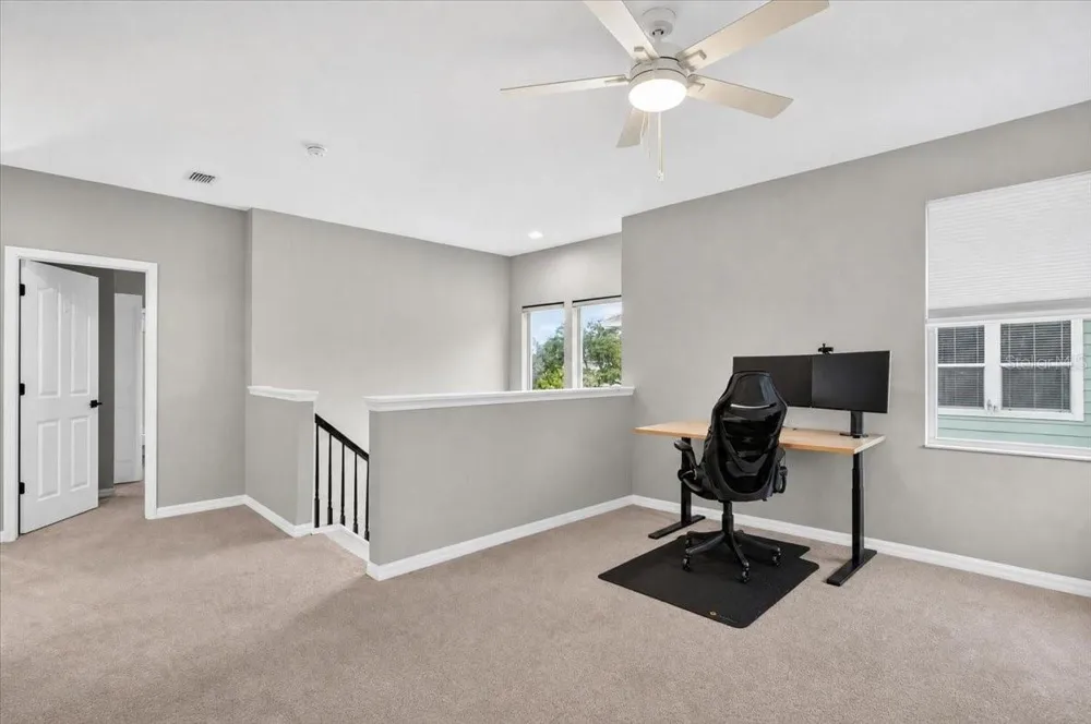 9830 W PARK VILLAGE DRIVE Tampa, FL 33626