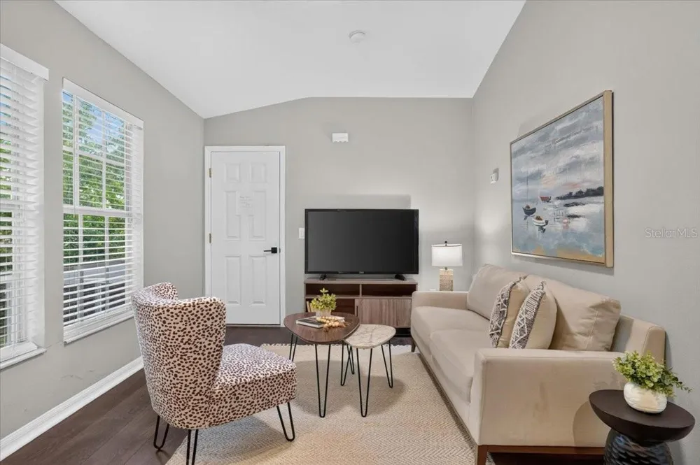 9830 W PARK VILLAGE DRIVE Tampa, FL 33626