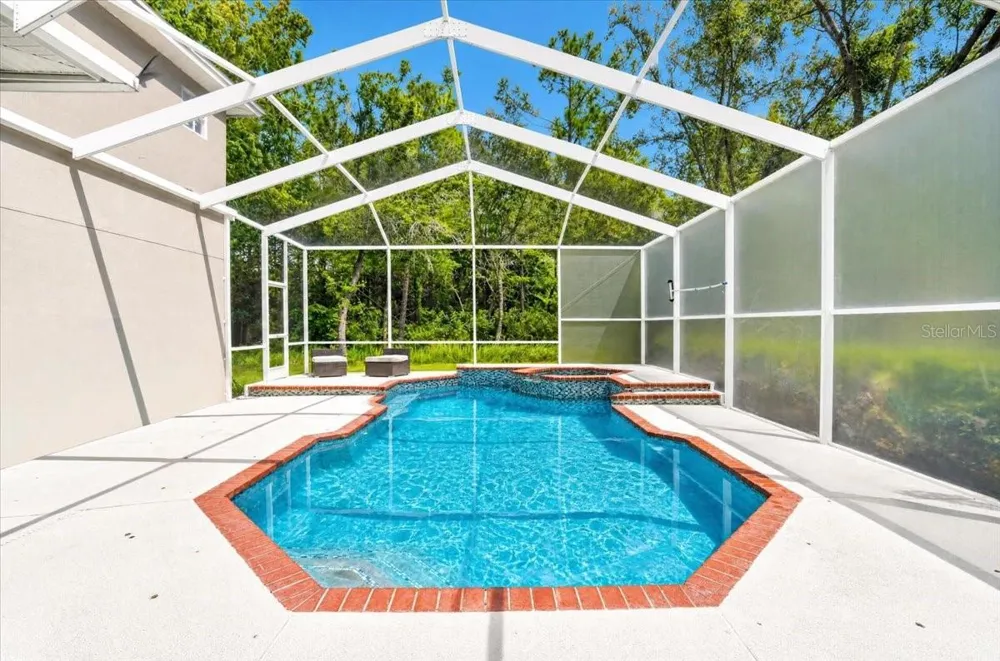 9830 W PARK VILLAGE DRIVE Tampa, FL 33626