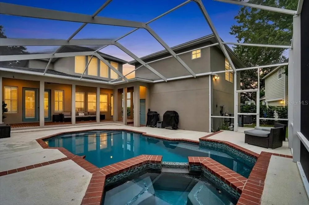 9830 W PARK VILLAGE DRIVE Tampa, FL 33626