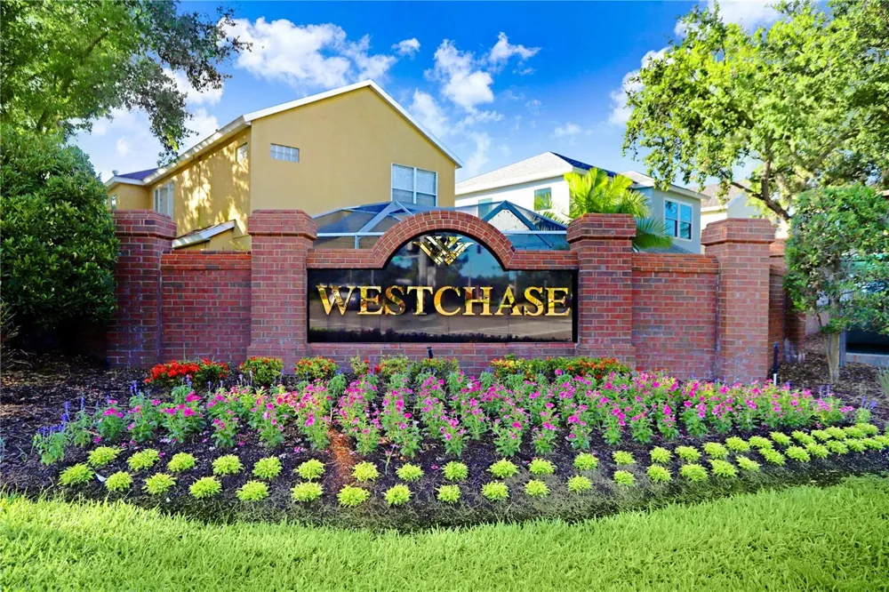 9830 W PARK VILLAGE DRIVE Tampa, FL 33626