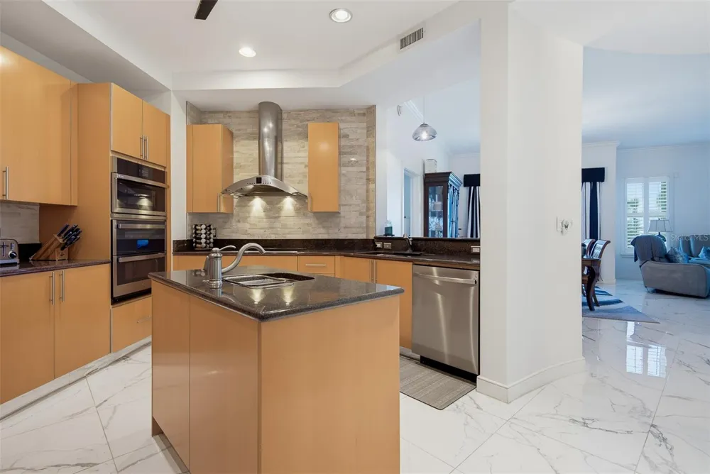 1925 S ATLANTIC AVENUE #210 Daytona Beach Shores, FL 32118