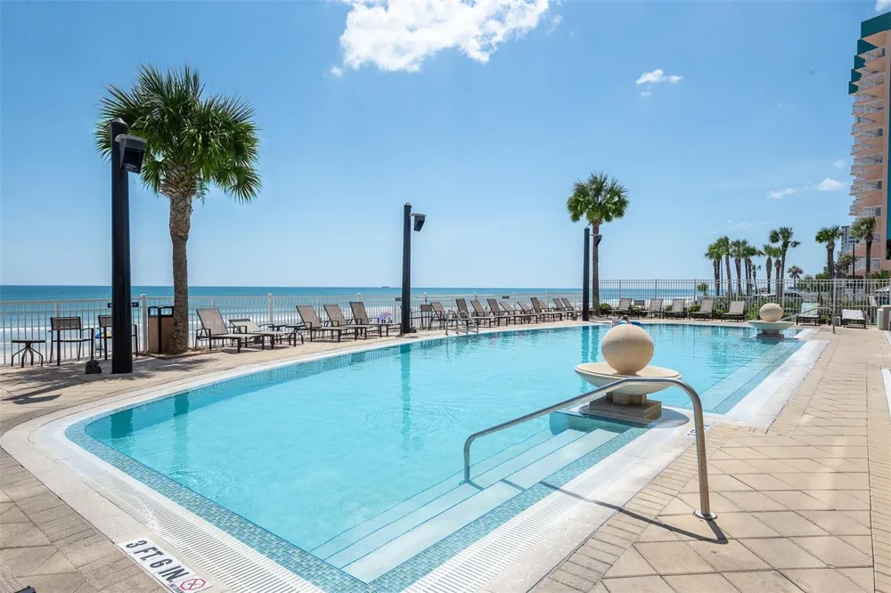 1925 S ATLANTIC AVENUE #210 Daytona Beach Shores, FL 32118