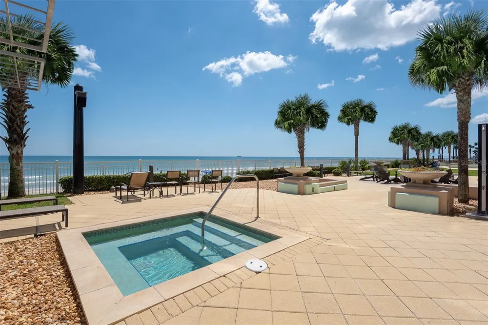 1925 S ATLANTIC AVENUE #210 Daytona Beach Shores, FL 32118