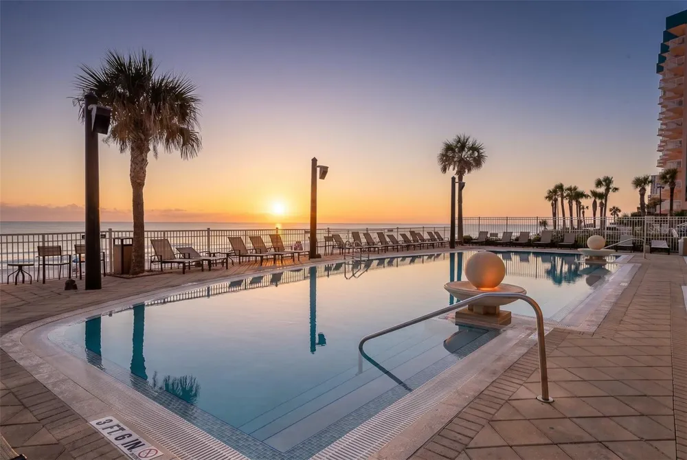 1925 S ATLANTIC AVENUE #210 Daytona Beach Shores, FL 32118