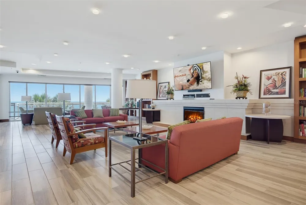 1925 S ATLANTIC AVENUE #210 Daytona Beach Shores, FL 32118