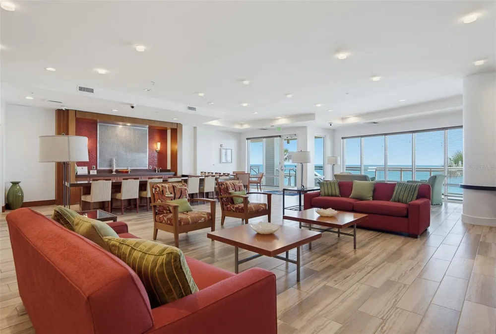 1925 S ATLANTIC AVENUE #210 Daytona Beach Shores, FL 32118