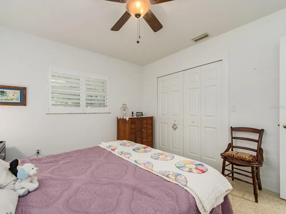 63 NICHOLAS DRIVE Dunedin, FL 34698