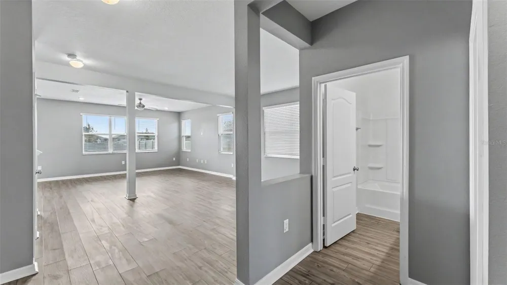 200 SUMMERLIN LOOP Haines City, FL 33844