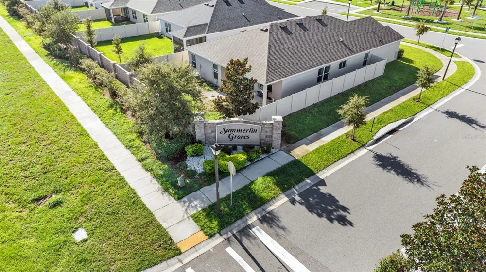 200 SUMMERLIN LOOP Haines City, FL 33844