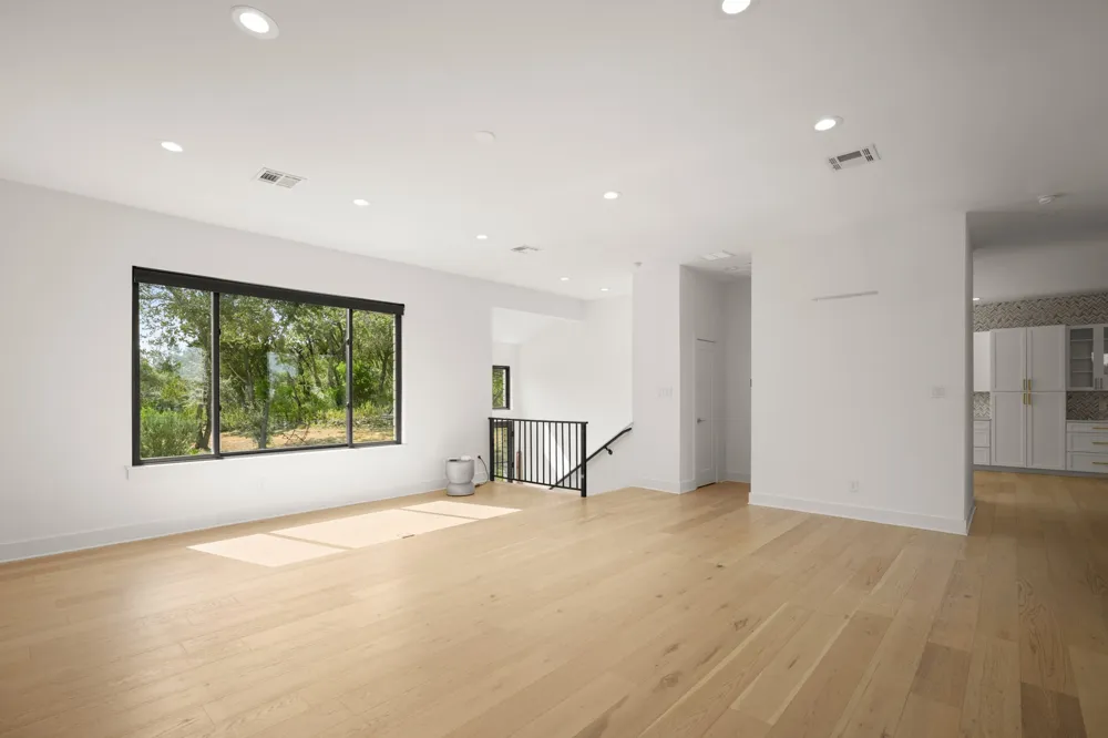 1703 Yaupon Valley Road West Lake Hills, TX 78746