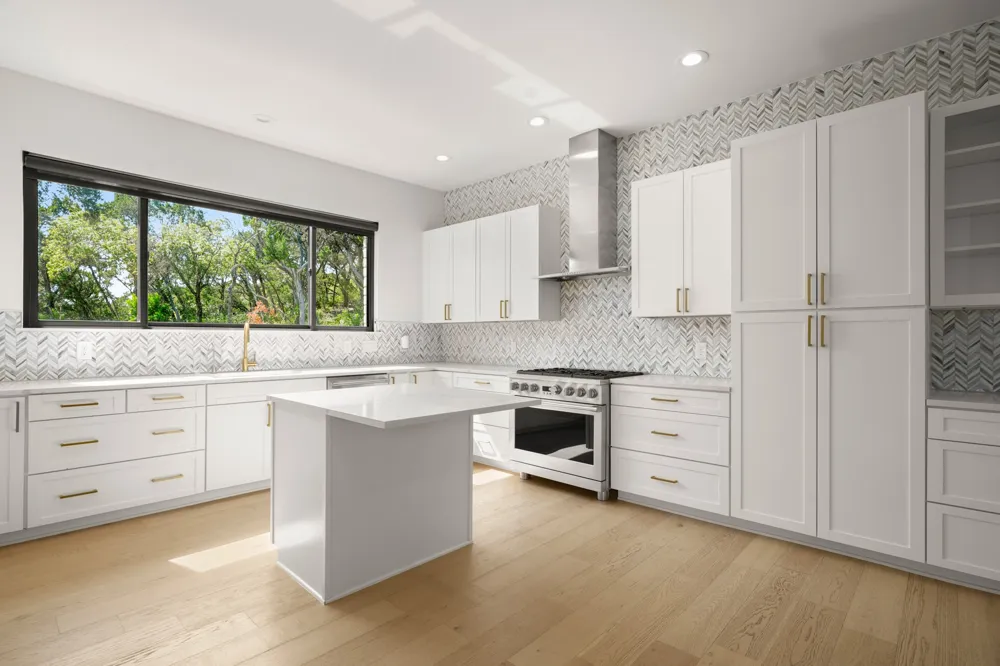 1703 Yaupon Valley Road West Lake Hills, TX 78746