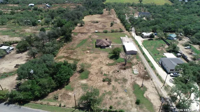 13450 WHEELER RD Atascosa, TX 78002