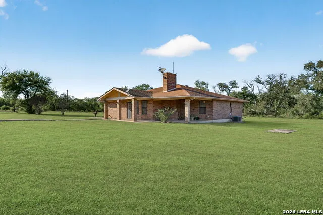 13450 WHEELER RD Atascosa, TX 78002