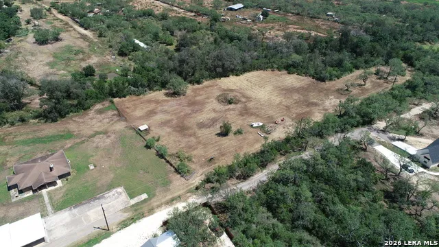 13450 WHEELER RD Atascosa, TX 78002