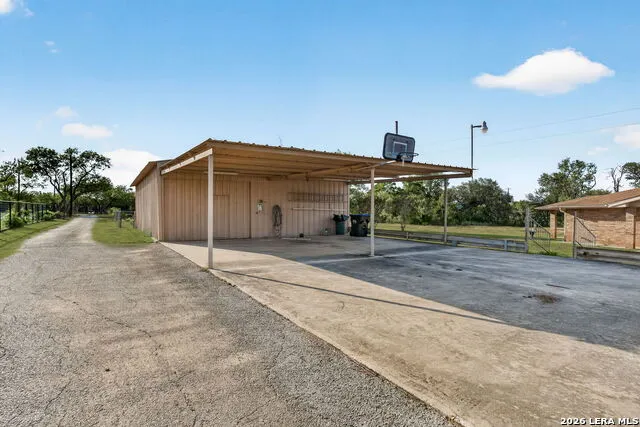 13450 WHEELER RD Atascosa, TX 78002