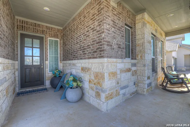 382 Nightshade Trl New Braunfels, TX 78132