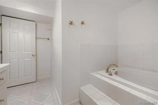 10200 Zenobia Circle Westminster, CO 80031