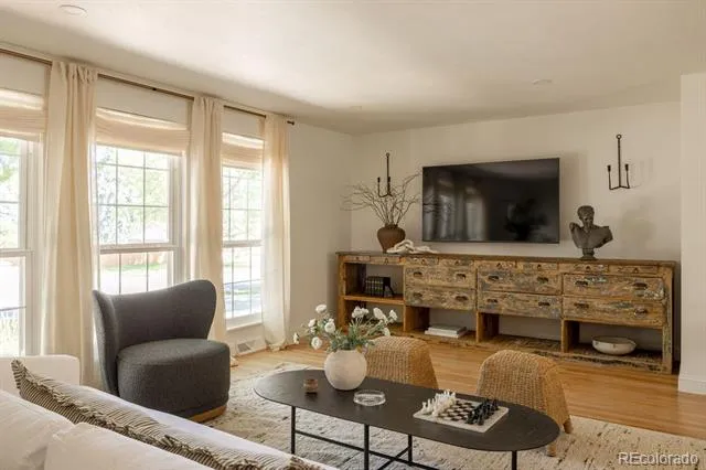 5490 W Rowland Avenue Littleton, CO 80128