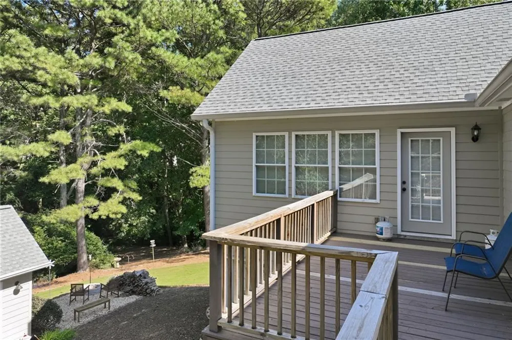 3628 Maple Forge Lane Gainesville, GA 30504