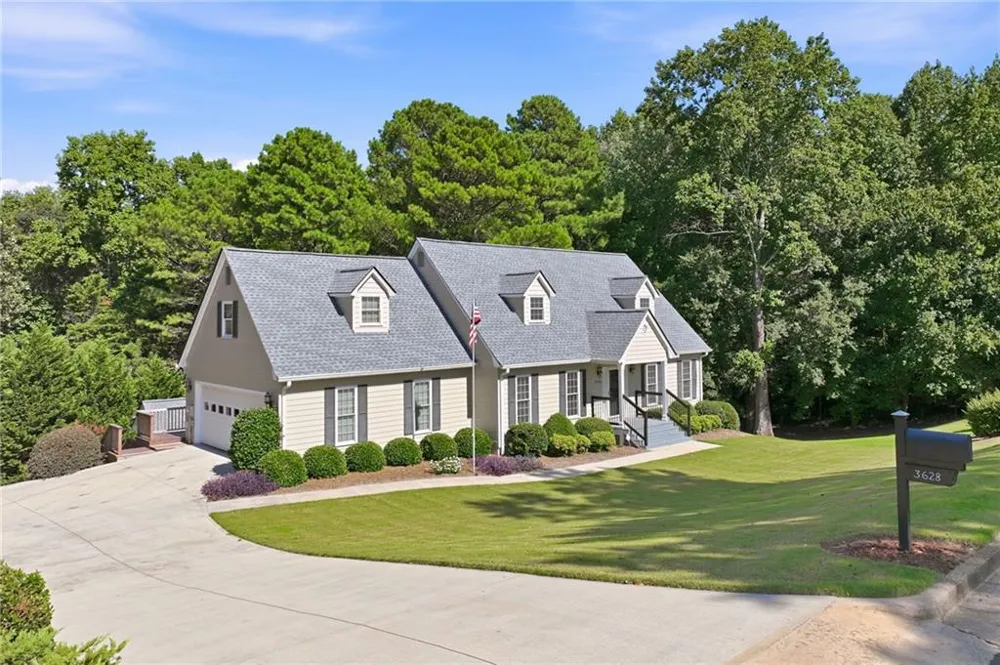 3628 Maple Forge Lane Gainesville, GA 30504