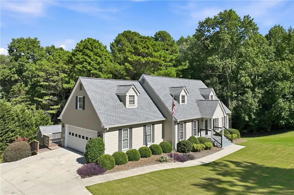 3628 Maple Forge Lane Gainesville, GA 30504